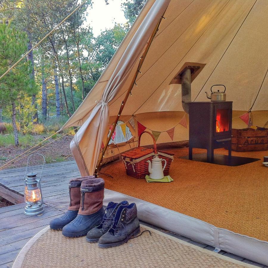 Forest Days Naves  Bagian luar foto